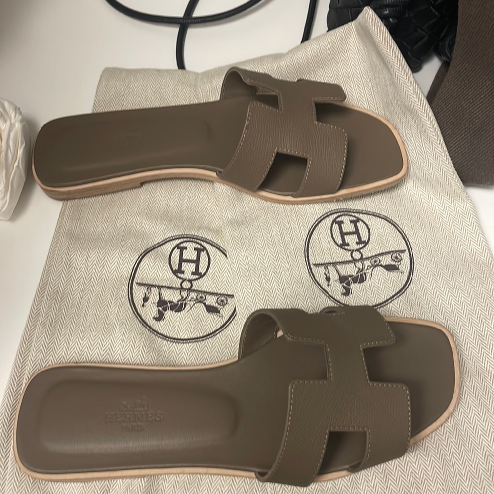 Hermes Oran sandals size 37